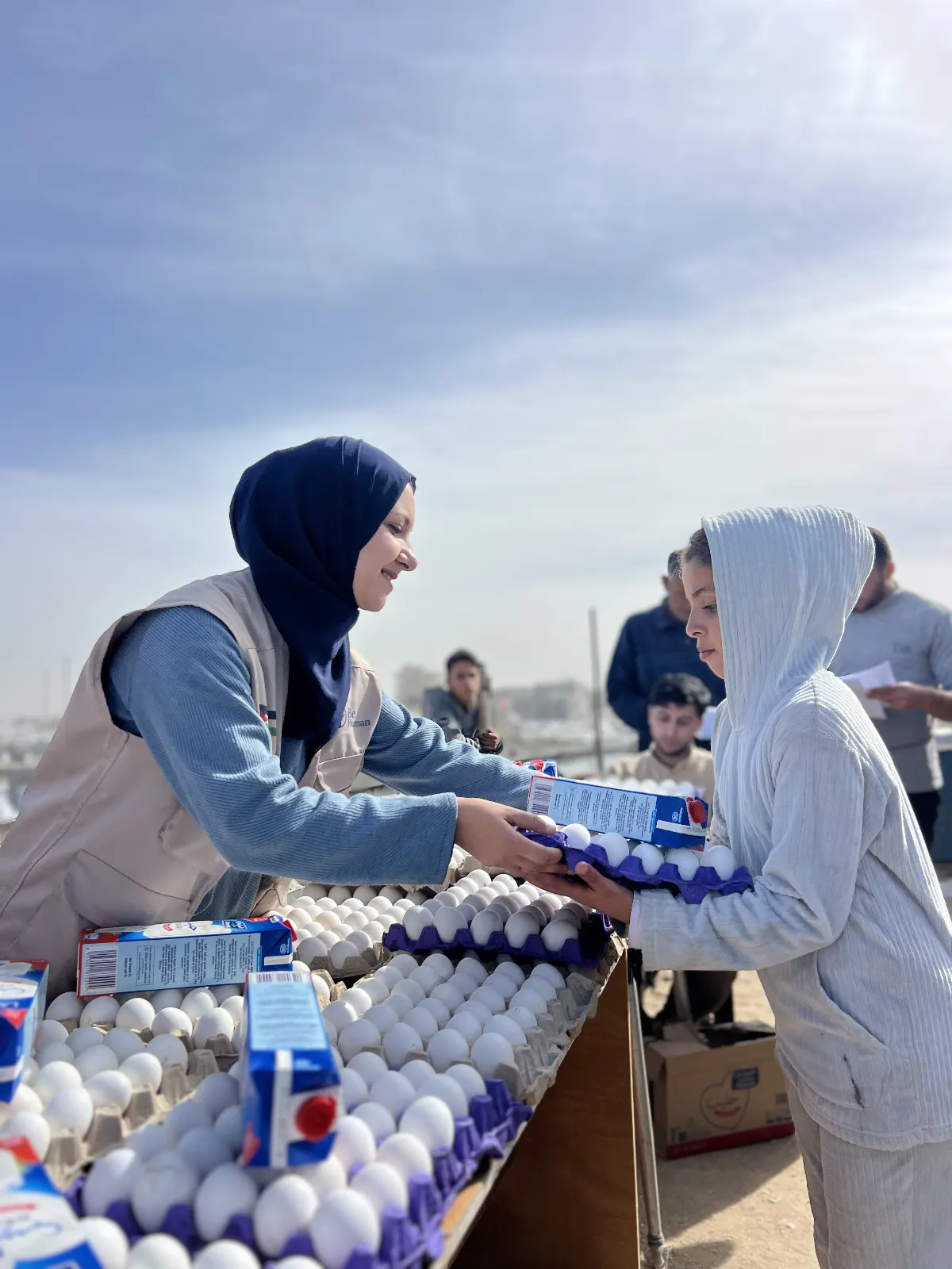 Distribution Egg and Fresh Milk for Displaced Families in Khan Younis Camps image 10