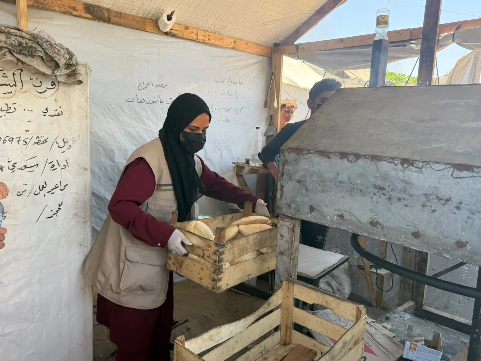 Daily Fresh Bread Distribution for Displaced Families Through Community Bakery Support image 2